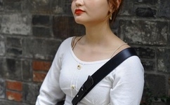 初中女生喊疼男生越往里寨游戏